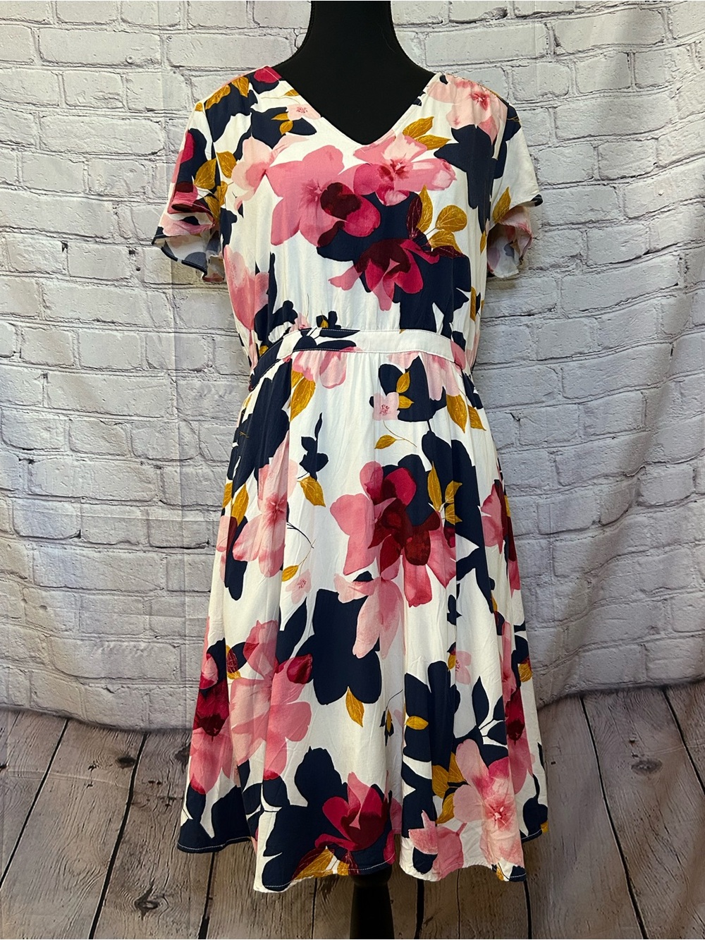 Old Navy White V-Neck Floral Fit & Flare Dress with Pink, Navy, and Gold Accents